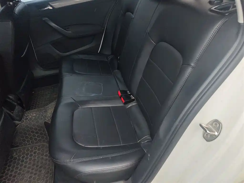 Volkswagen Santana 2015 Gran Santana 1.6L Automatic Trend фото 15