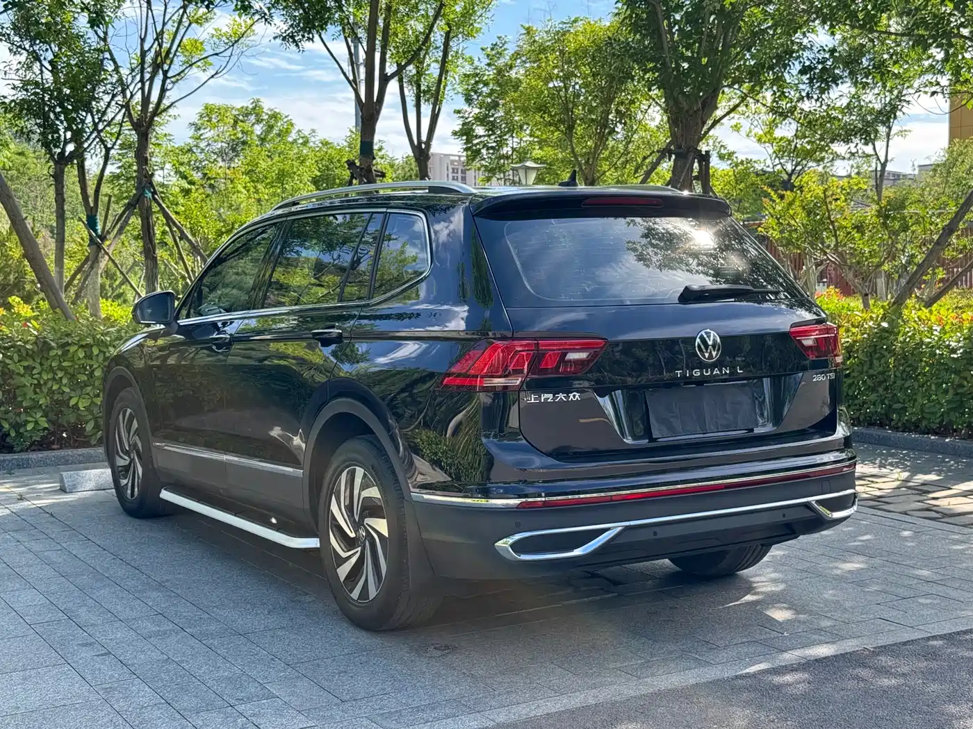 Volkswagen Tiguan L 2023 280TSI 2WD Trend Limited Edition фото 4