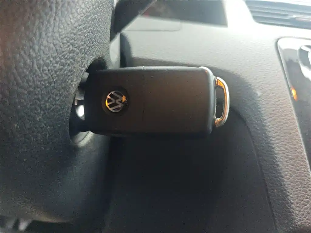 Volkswagen Santana 2015 Gran Santana 1.6L Automatic Trend фото 12