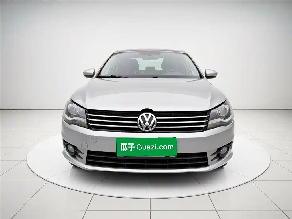 Volkswagen Bora 2014 1.6L Automatic Comfort Edition фото 2