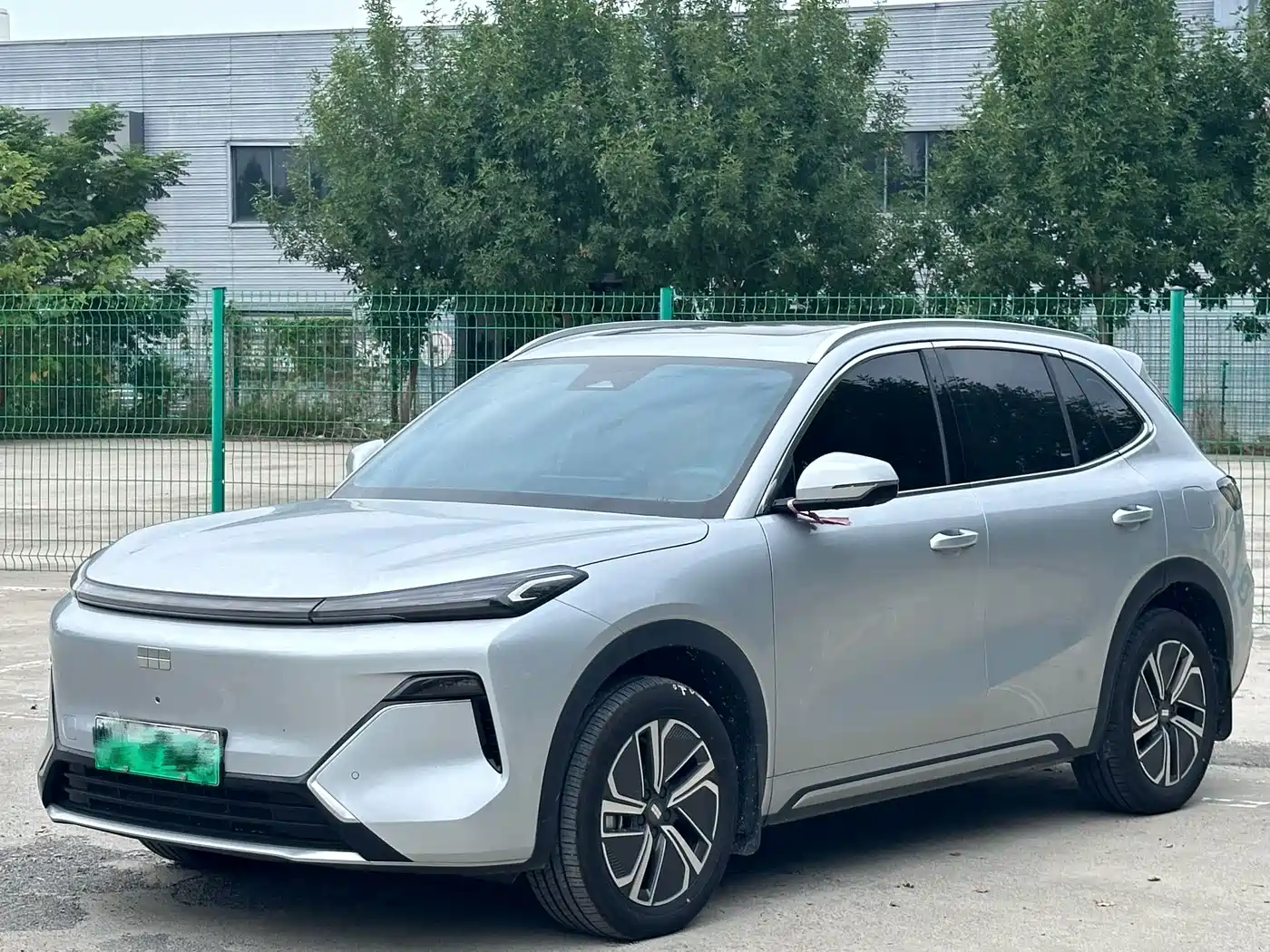 Geely Galaxy Galaxy Starship 7 EM-i 2025 Model 120km Explorer+ Edition