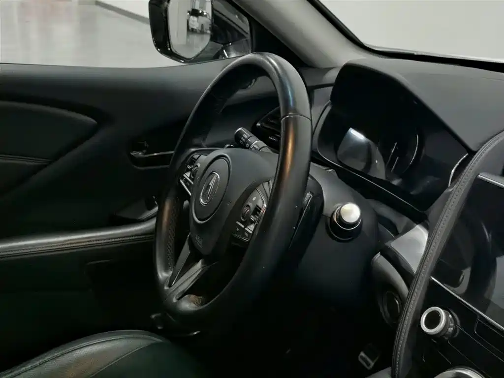 Photo 22 - Acura CDX