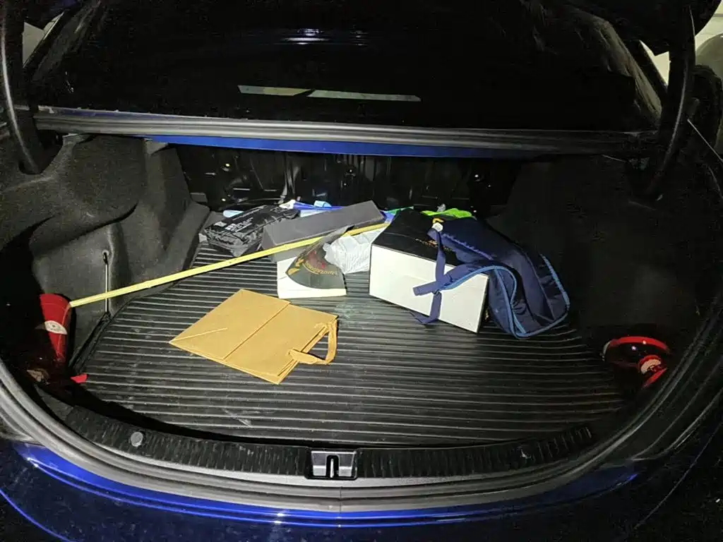 صورة 13 - Mercedes-Benz C-Class