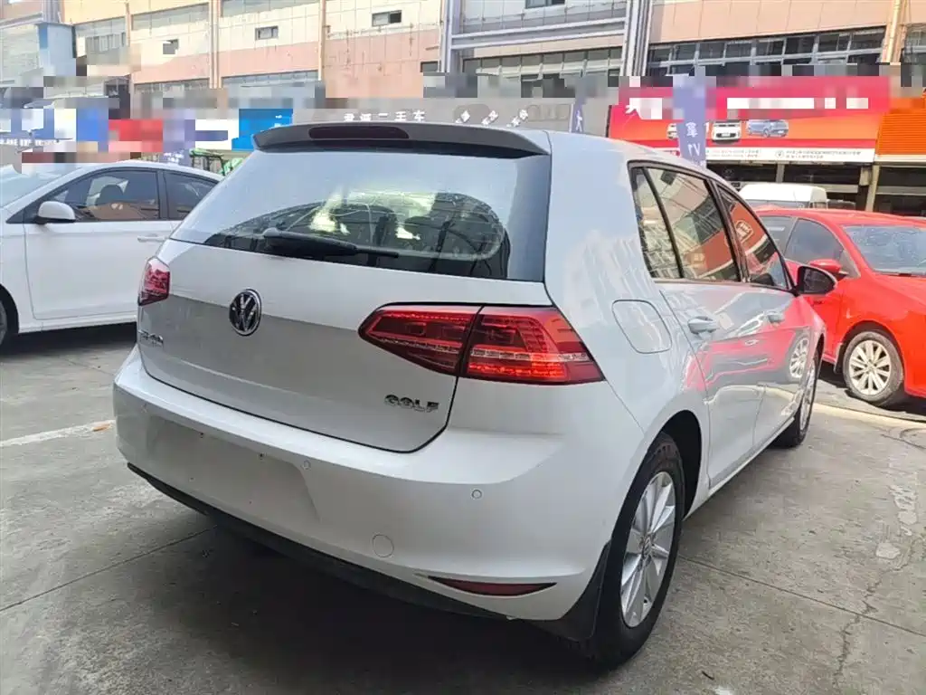 Volkswagen Golf 2015 1.6L Manual Fashion фото 7