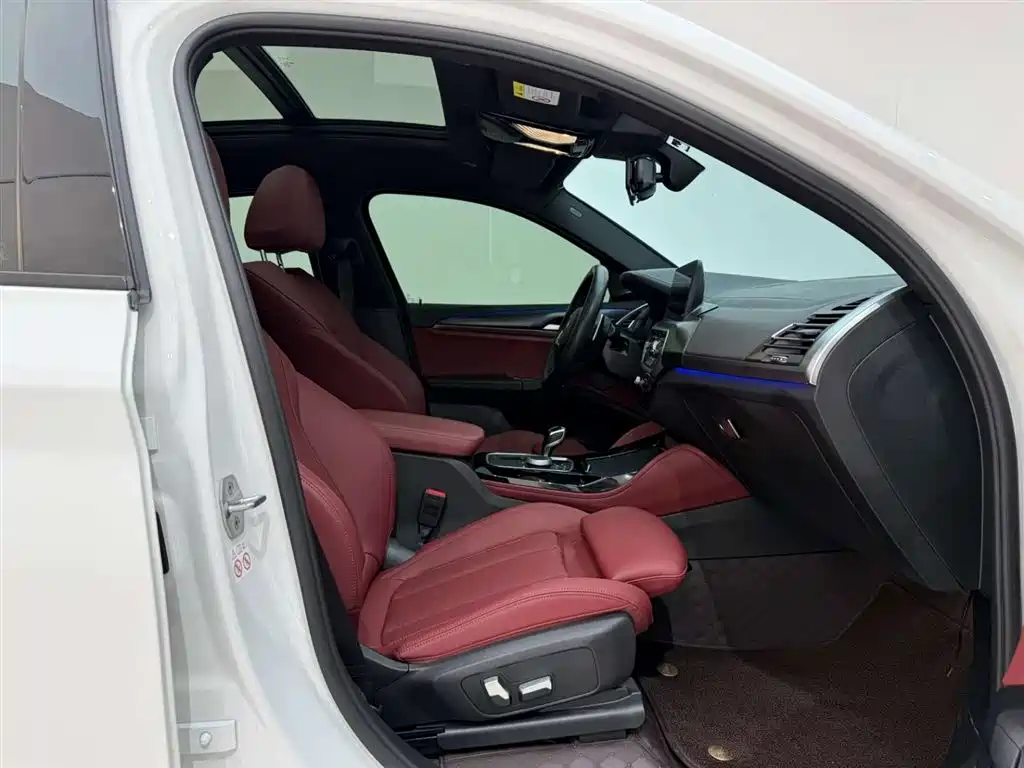BMW X4 2022 Facelift xDrive 30i M Sport Shadow Edition фото 19