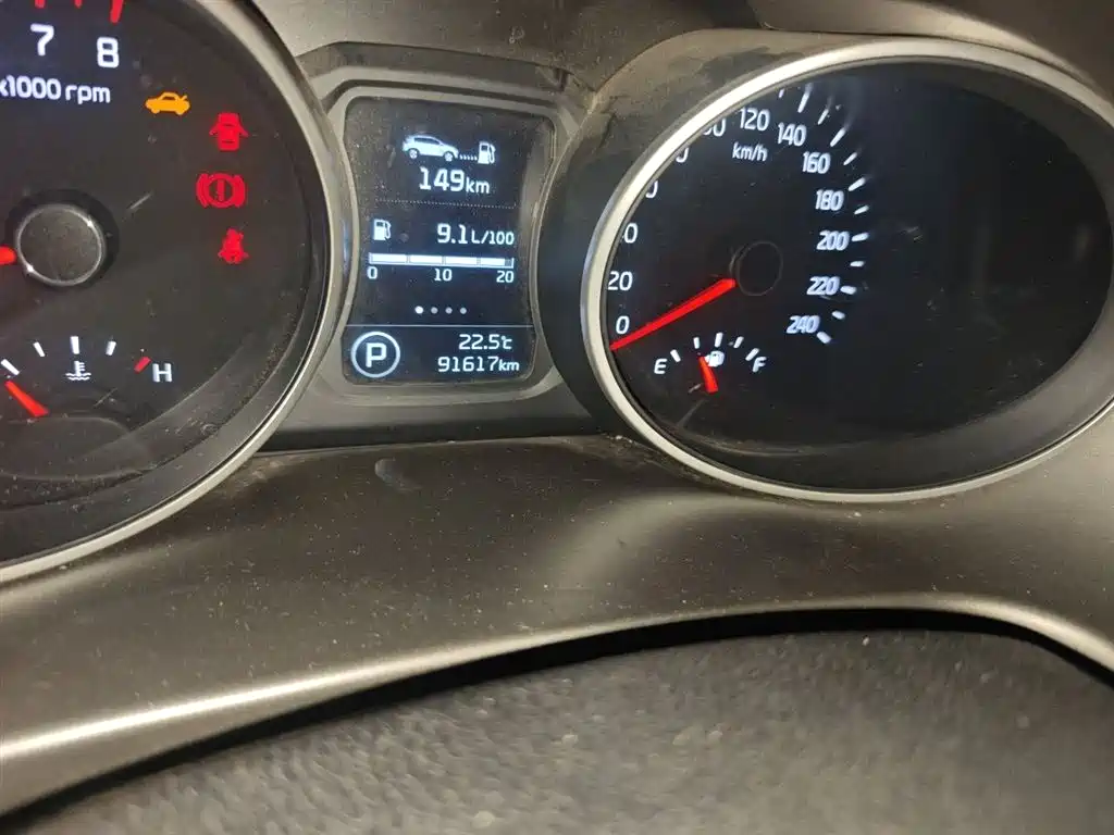 Kia Sportage 2015 2.0L Automatic 2WD DLX фото 13