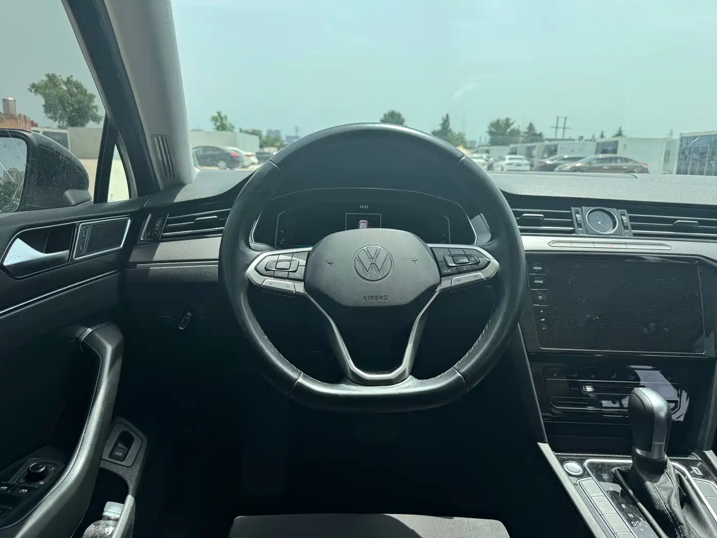 Volkswagen Magotan 2020 330TSI DSG Luxury фото 12