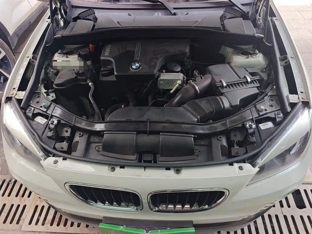 BMW X1 2015 Model sDrive18i Fashion Advanced Edition фото 21