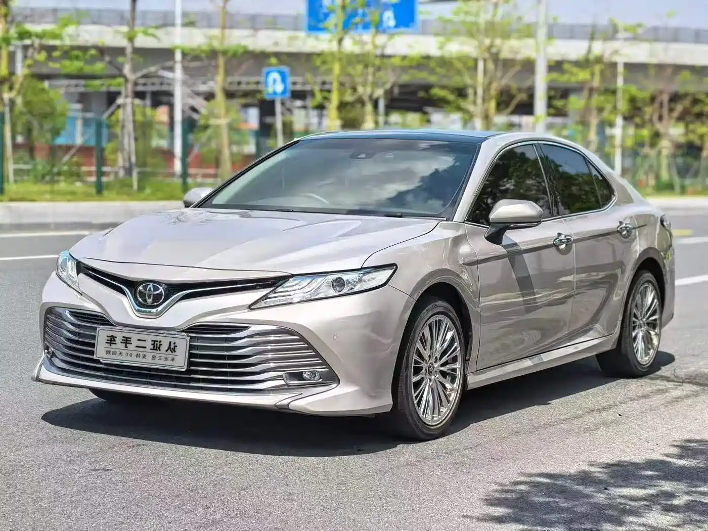 Toyota Camry 2019 2.5G Luxury (China V)
