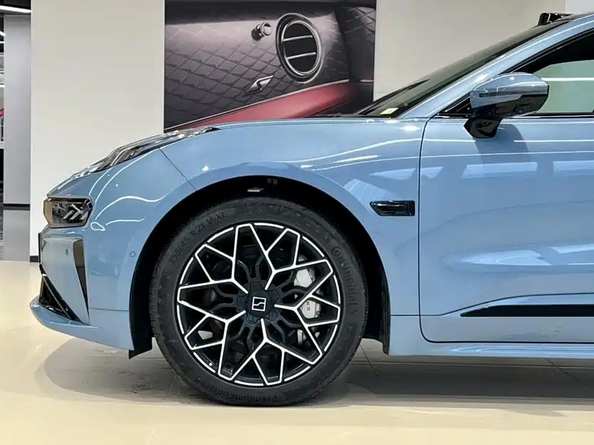 ZEEKR EXTREME KRYPTON 001