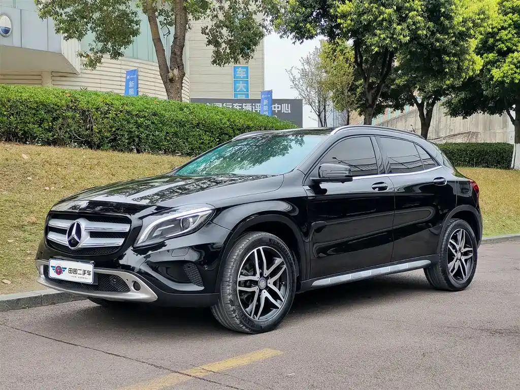 Mercedes-Benz GLA 2016 GLA 200 Dynamic