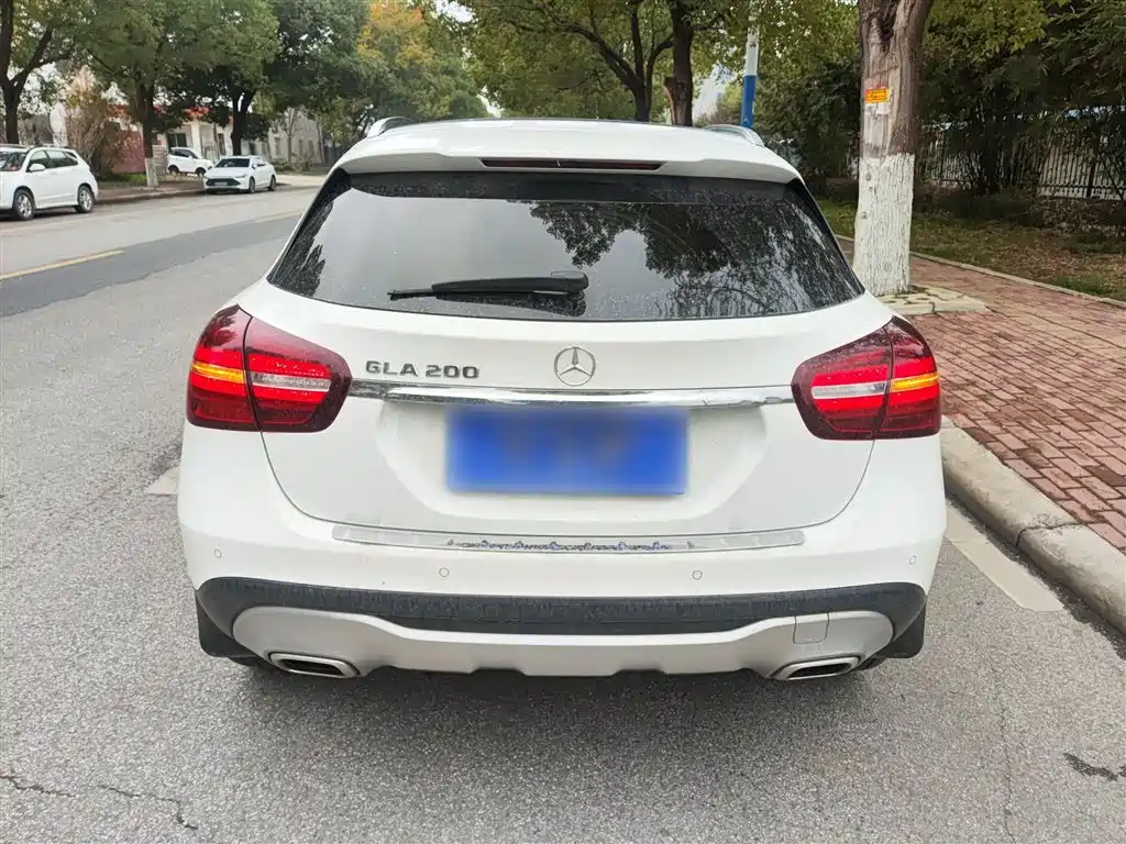 Mercedes-Benz GLA 2019 GLA 200 Dynamic фото 4