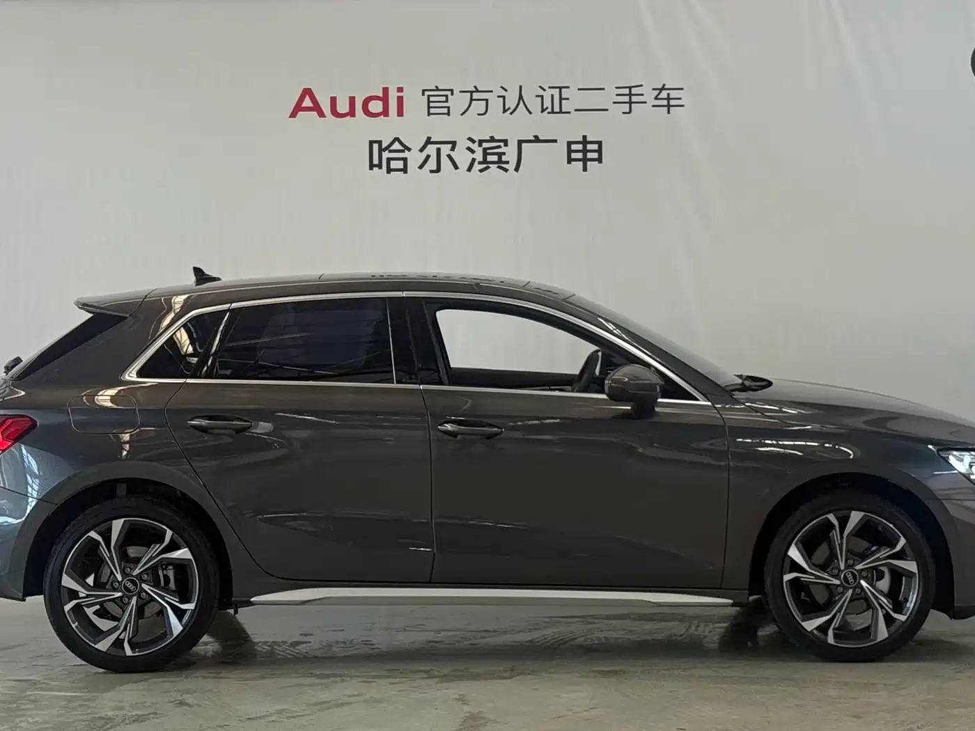 Audi A3 2025 Sportback 35TFSI Flying Premium фото 5