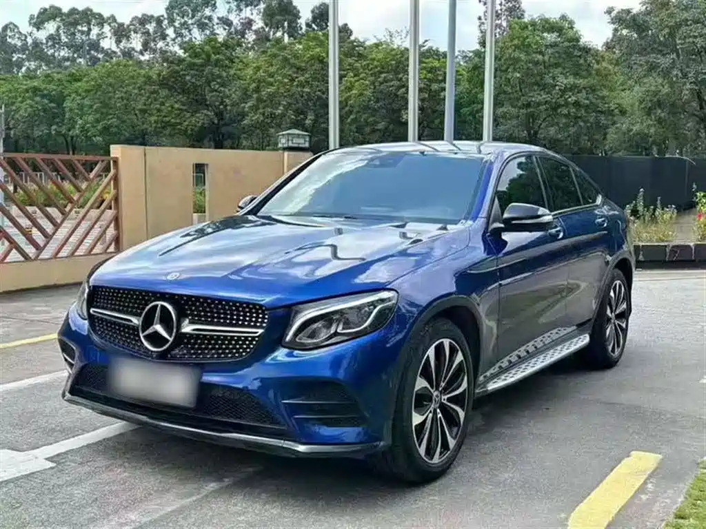 Mercedes-Benz GLC Coupe 2017 GLC 260 4MATIC Coupe SUV фото 2