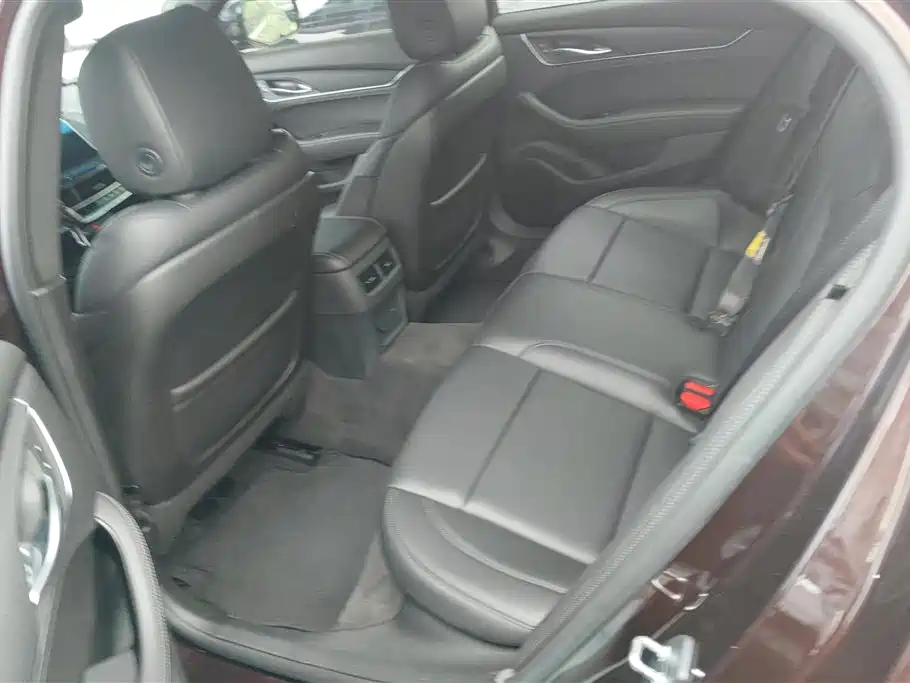 Cadillac CT5 2020 Facelift 28T Fashion Edition фото 11