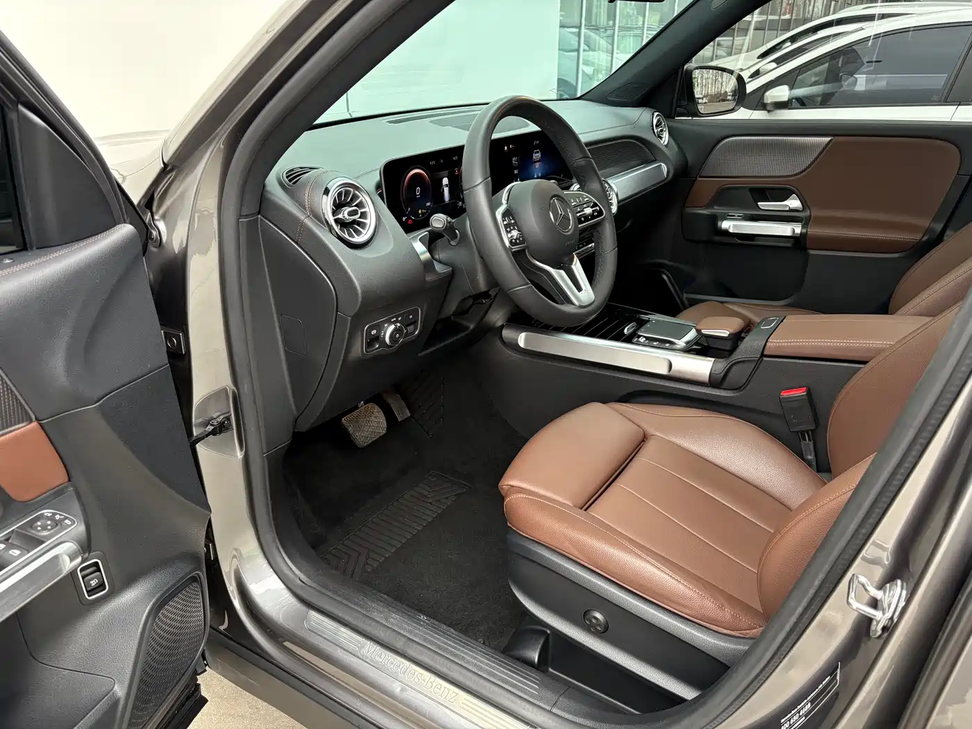 Mercedes-Benz GLB 2020 Facelift GLB 200 Dynamic фото 7
