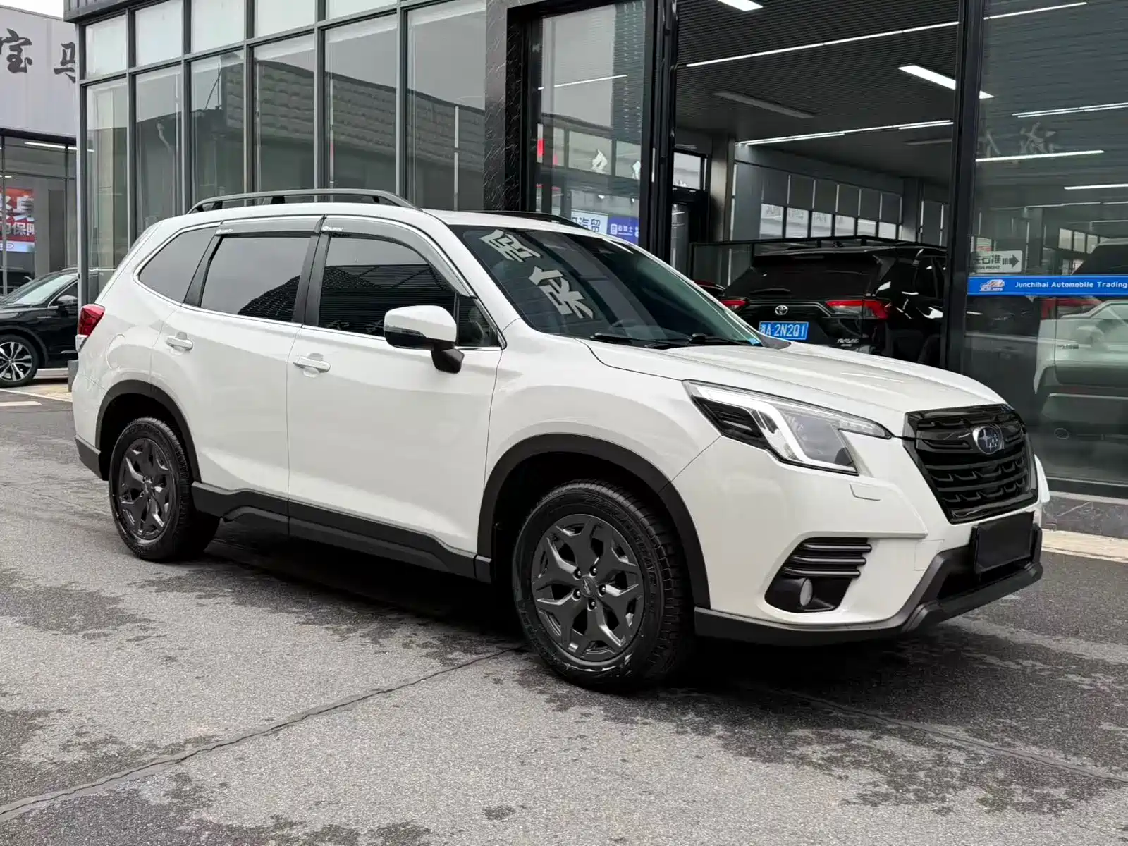 Фото 4 - Subaru Forester