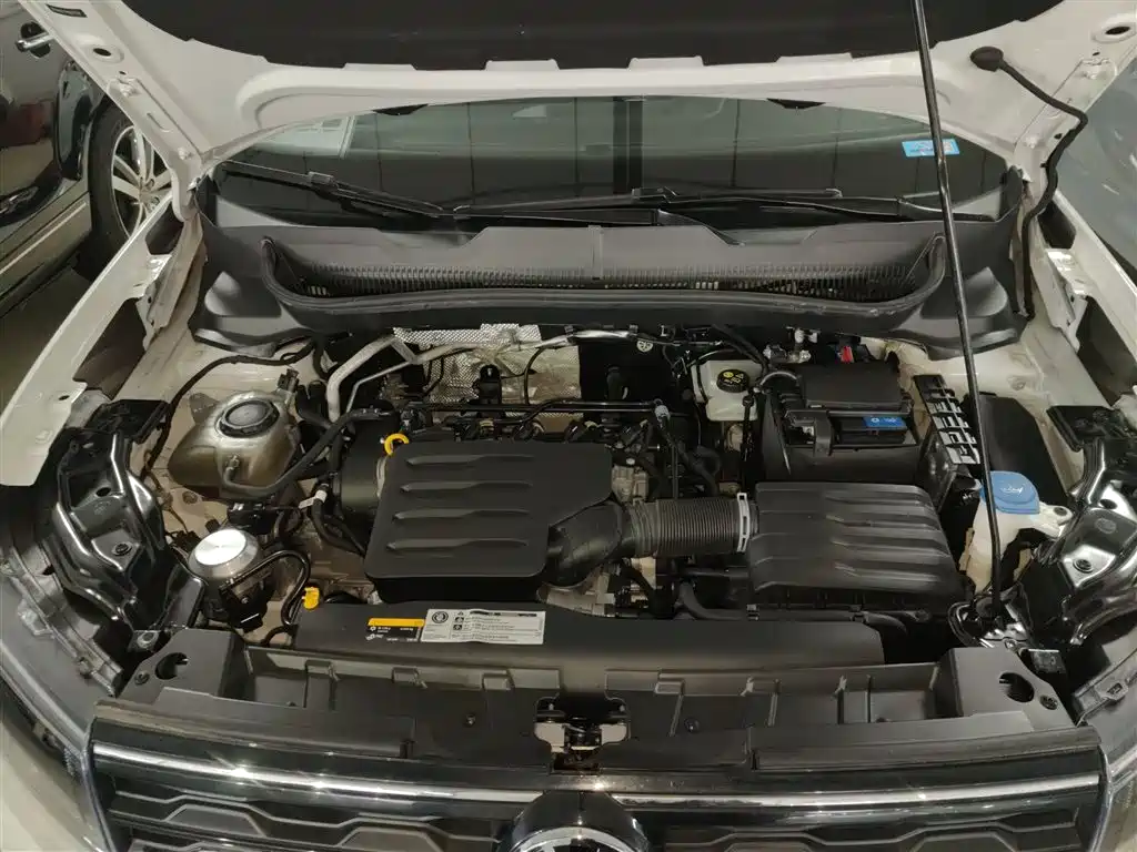 VOLKSWAGEN TU KAI