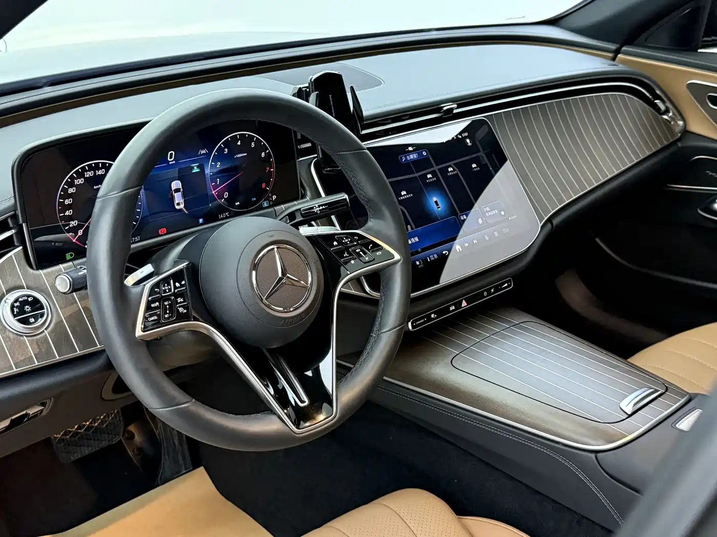 Mercedes-Benz E-Class 2024 E 300 L Fashion фото 5