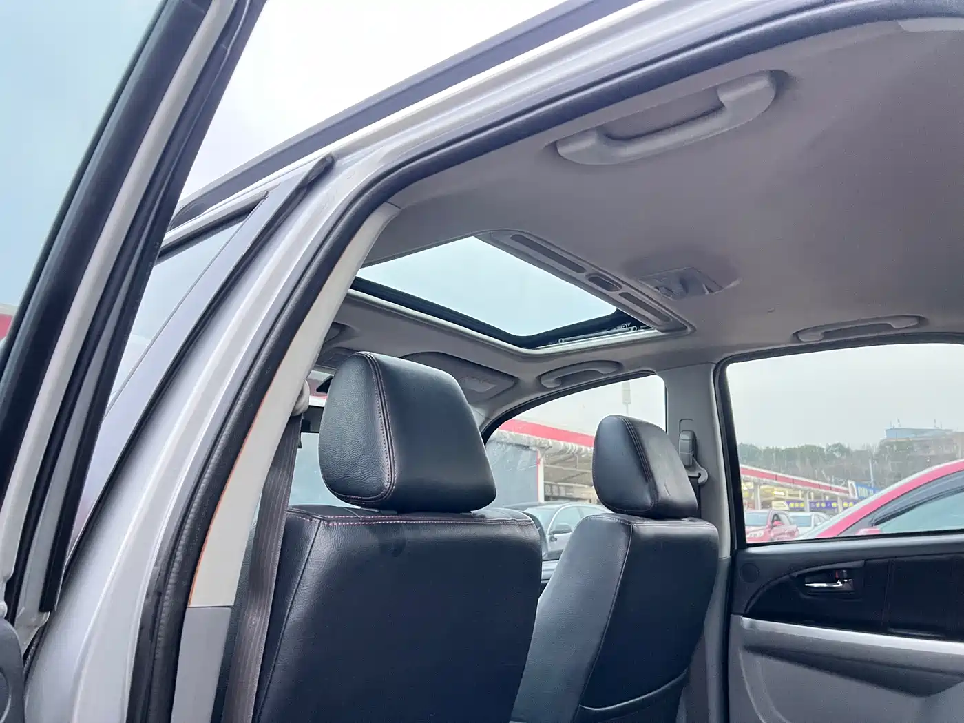 Suzuki SX4 2010 2010 Hatchback 1.6L Automatic Champion Limited Edition