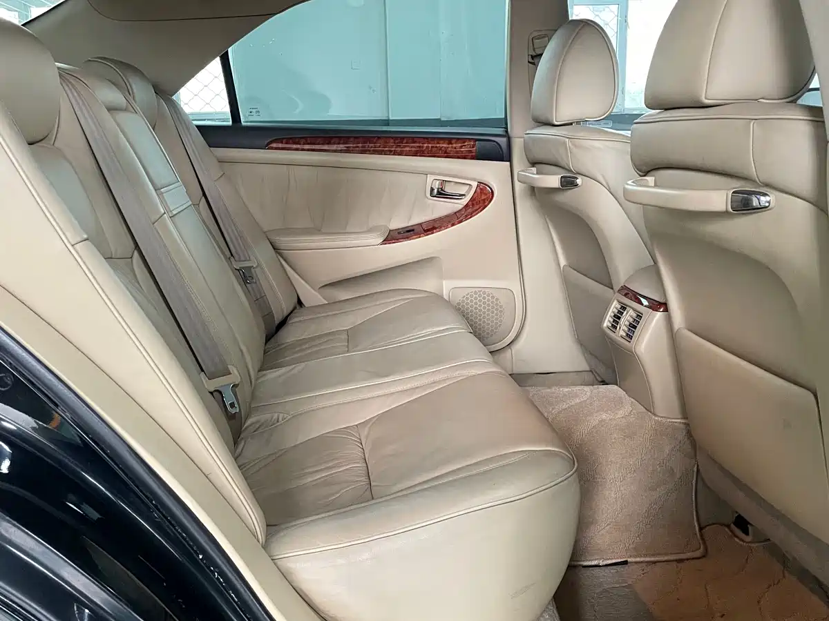 Toyota Crown 2007 2.5L Royal Leather Edition фото 15