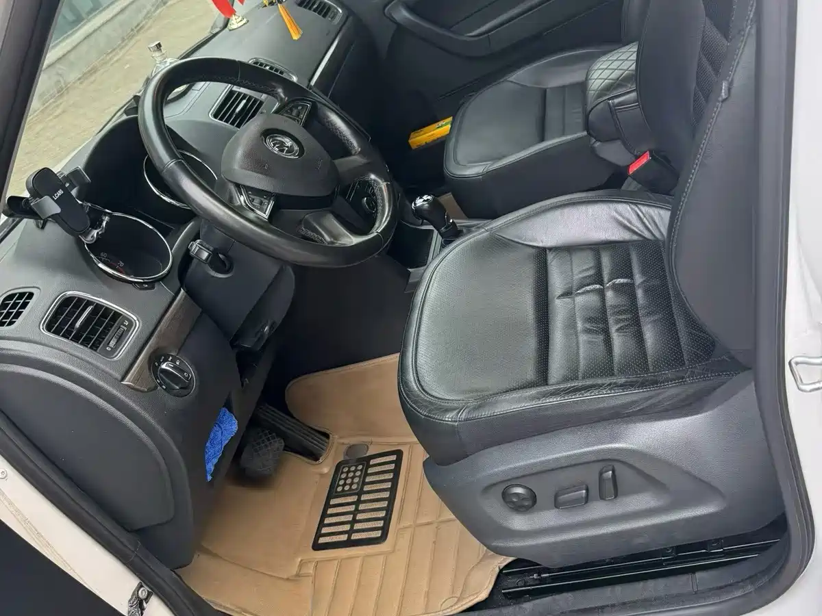 صورة 6 - Škoda Yeti