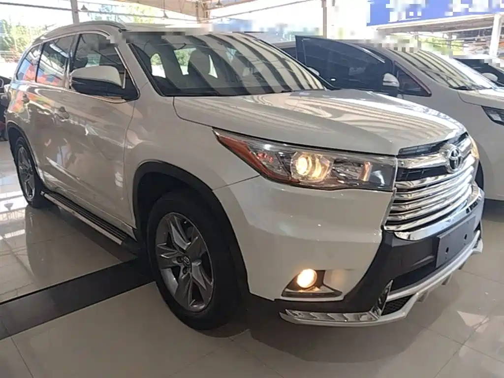 Toyota Highlander 2017 2.0T 2WD Premium 7-Seater фото 22