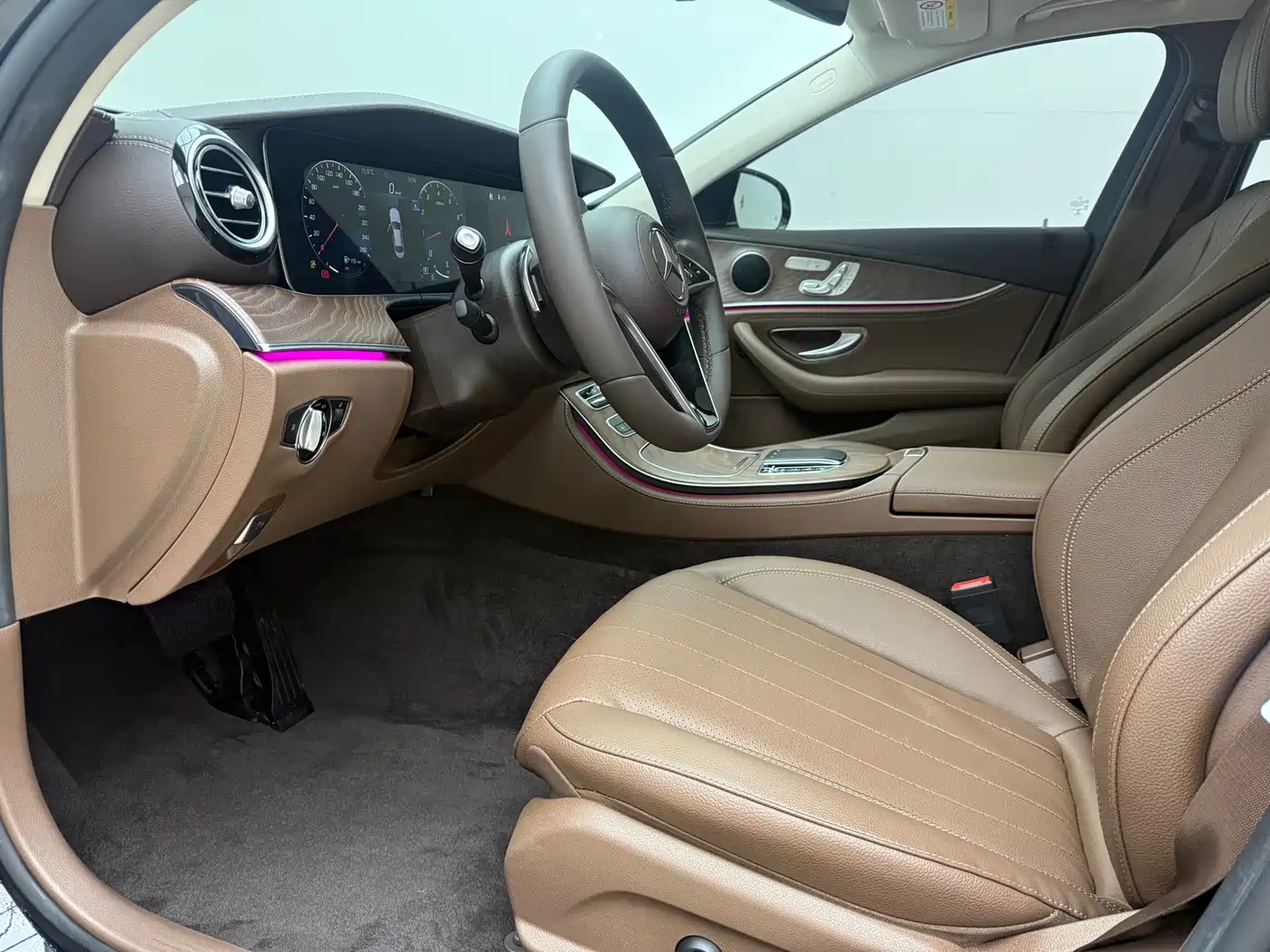 Mercedes-Benz E-Class 2021 E 300 L Fashion фото 14