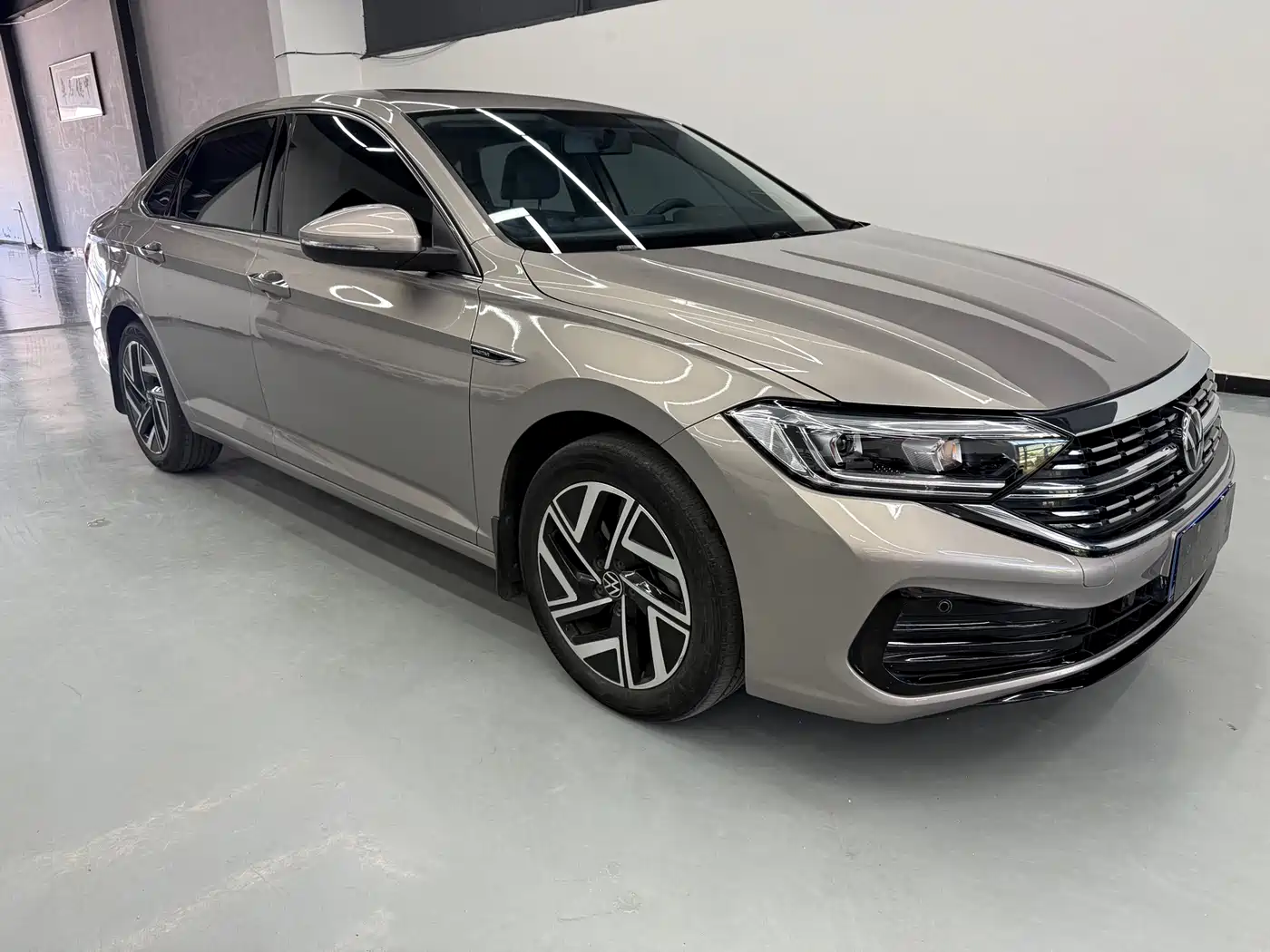 Volkswagen Sagitar 2023 280TSI DSG Beyond Lite фото 3