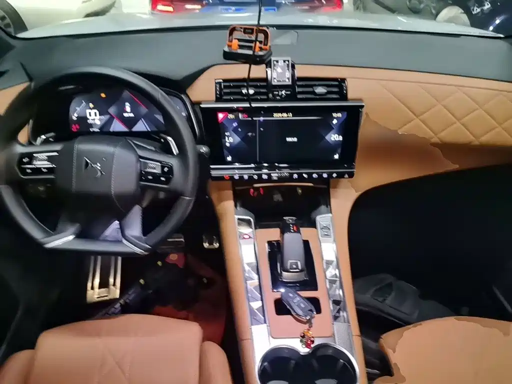 DS 7 2019 2018 45THP Rivoli Pioneer Edition