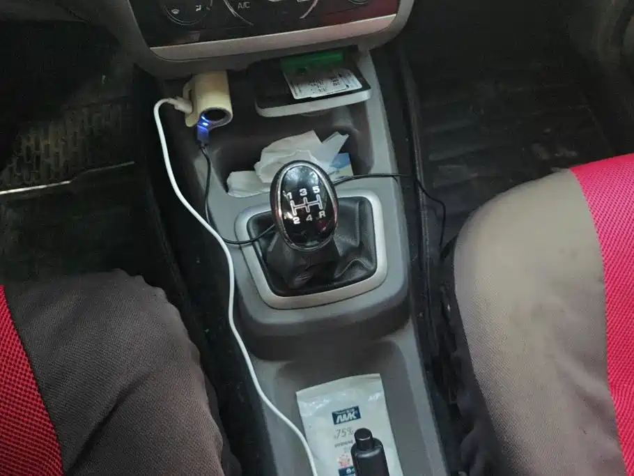 BAIC Weiwang M20 2015 2014 1.5L Utility BJ415A