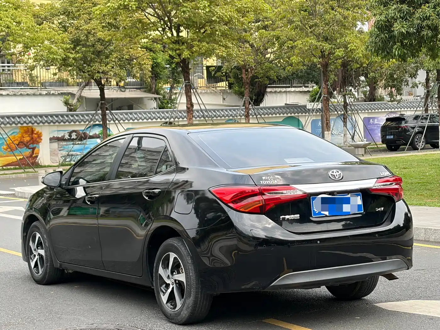 Toyota Levin 2017 Facelift 185T CVT Elite (China V) фото 6