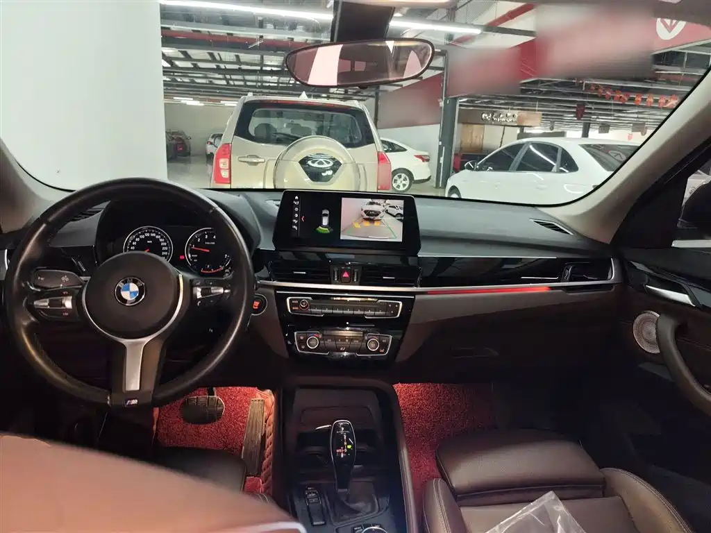 BMW X1 2021 sDrive25Li Leading фото 10