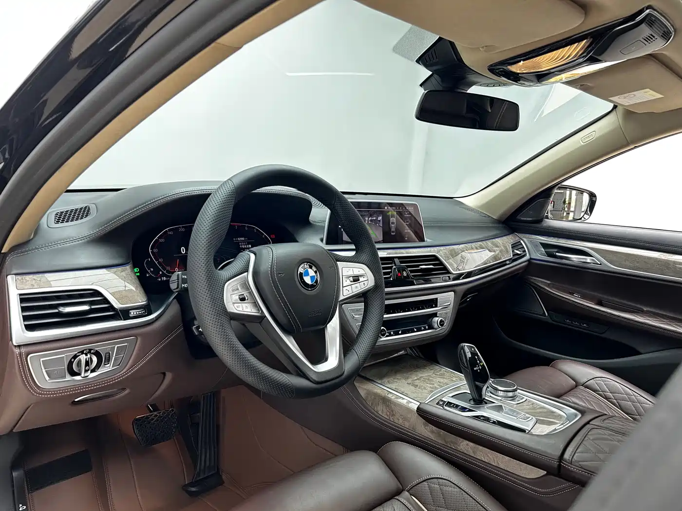 BMW 7 Series 2019 740Li Leading Luxury Package фото 9