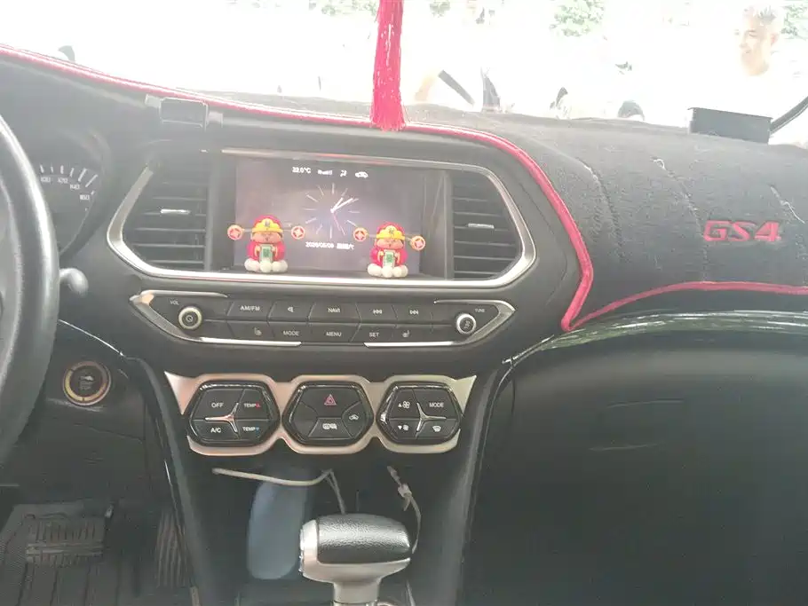 GAC Trumpchi Trumpchi GS4 2015 200T G-DCT Luxury Edition фото 13