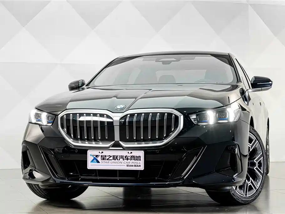 BMW 5 Series 2026 2025 530Li Premium M Sport Package