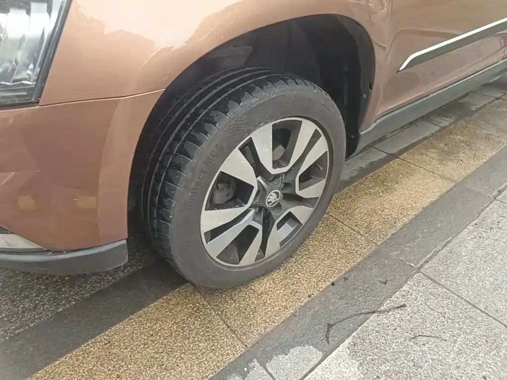 Škoda Yeti 2015 2014 1.8TSI DSG Off-Road Edition