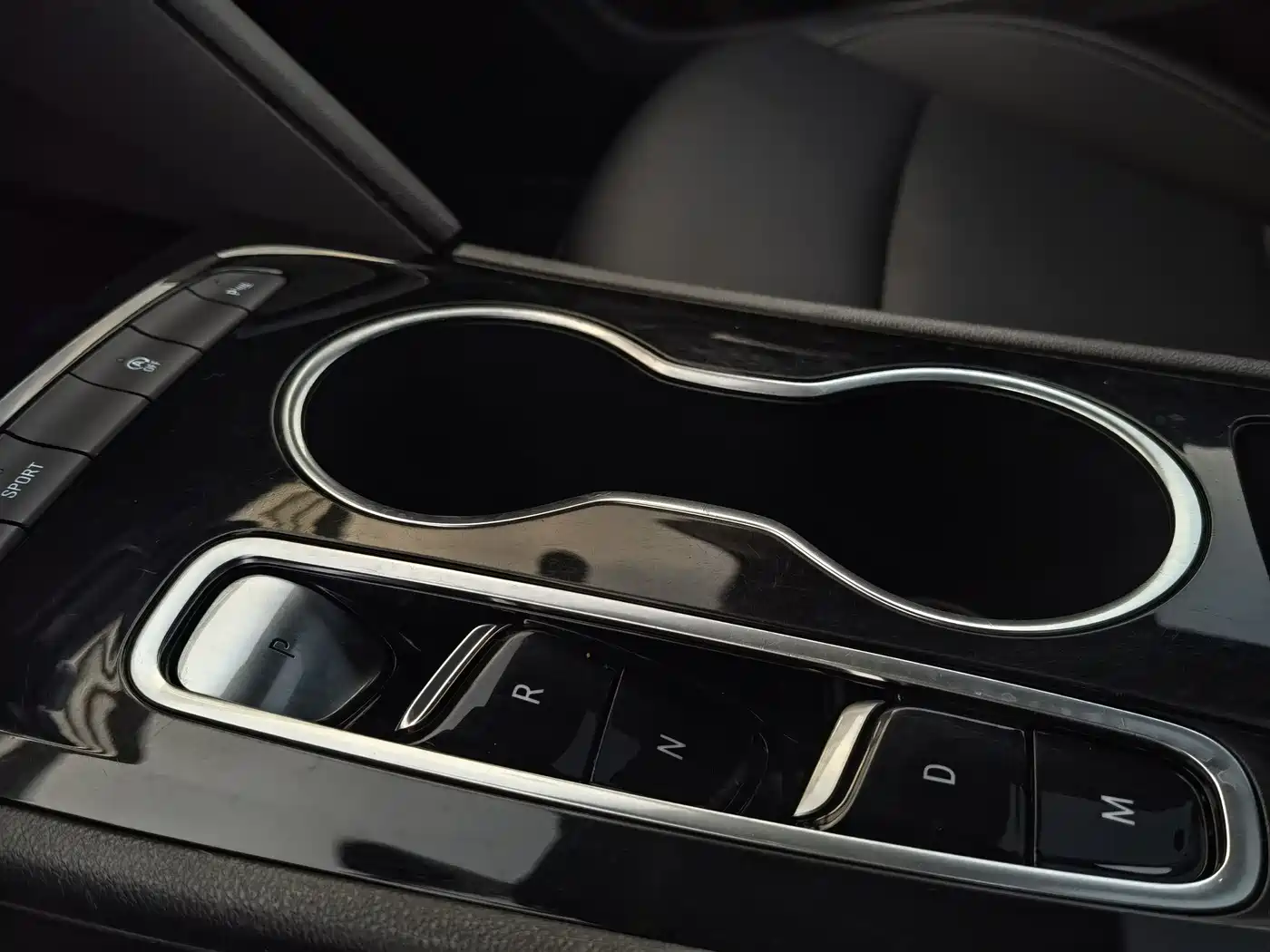 Buick Regal 2024 25T Ultra Comfort Edition фото 15