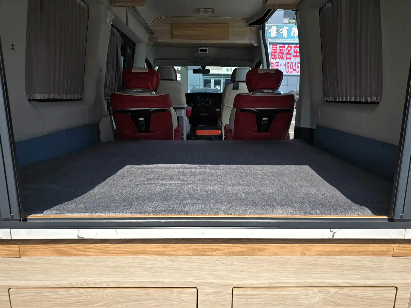 Iveco Daily 2023 2021 2.0T Manual Chaorui Long Wheelbase Short Overhang High Roof Sliding Door F1A