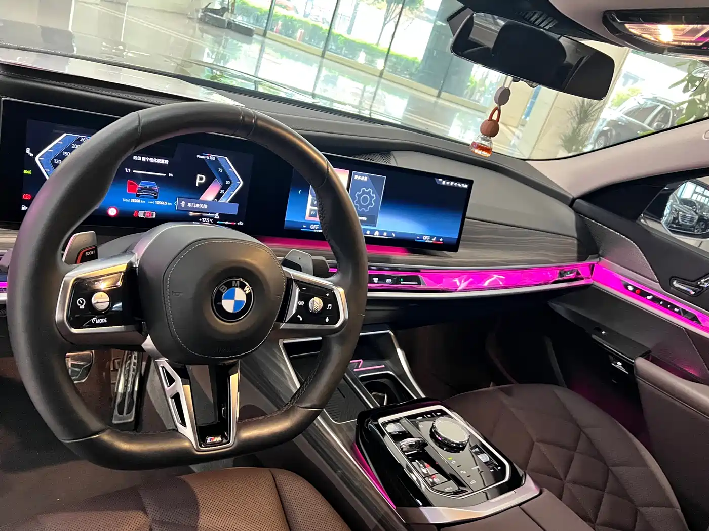 BMW 7 Series 2023 Model 735Li M Sport Package фото 5