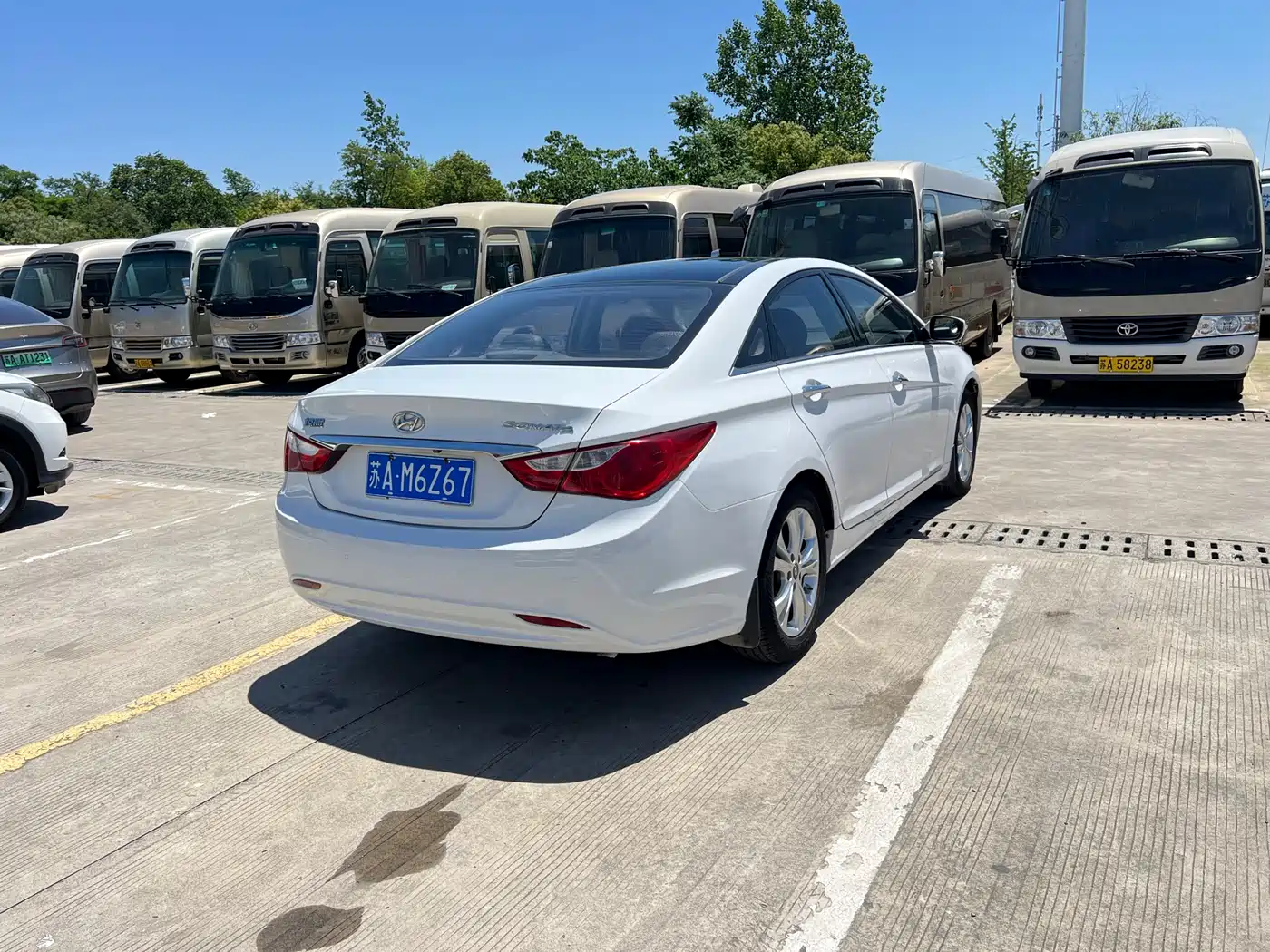 Hyundai Sonata 2013 2.0L Automatic Supreme Edition фото 22