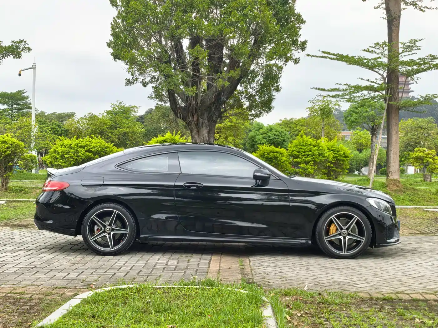 Mercedes-Benz C-Class (Import) 2018 C 200 Coupe фото 4