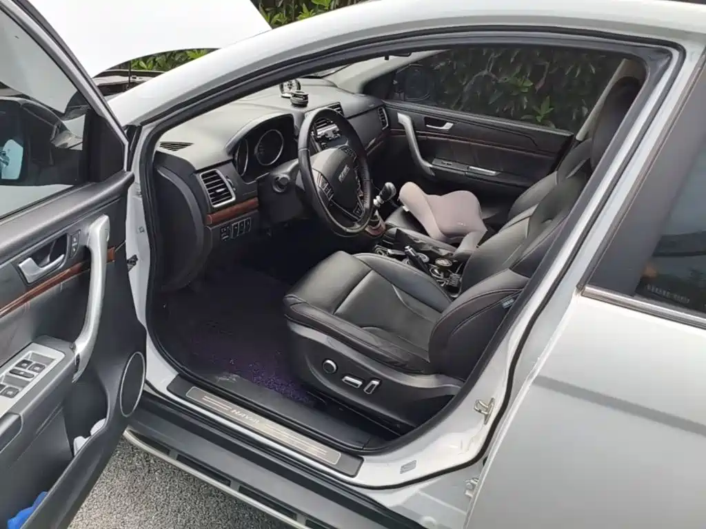 Photo 21 - Haval H6