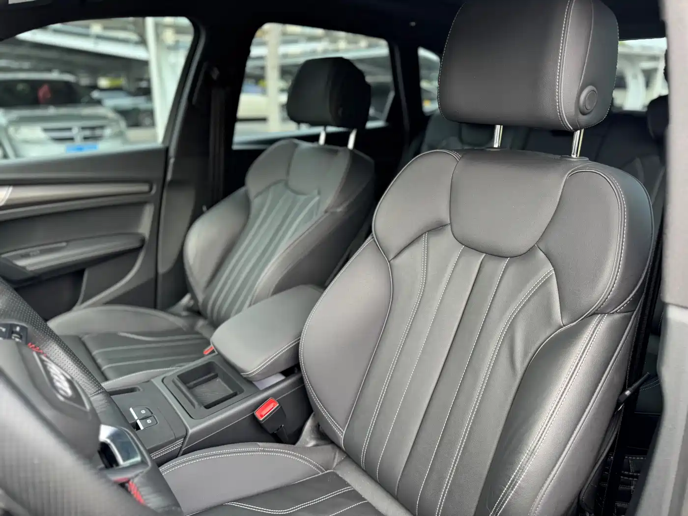 Audi Q5L 2023 40T Luxury Dynamic фото 13