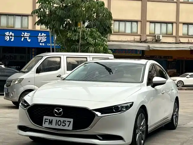 MAZDA 3 ANGKESAILA
