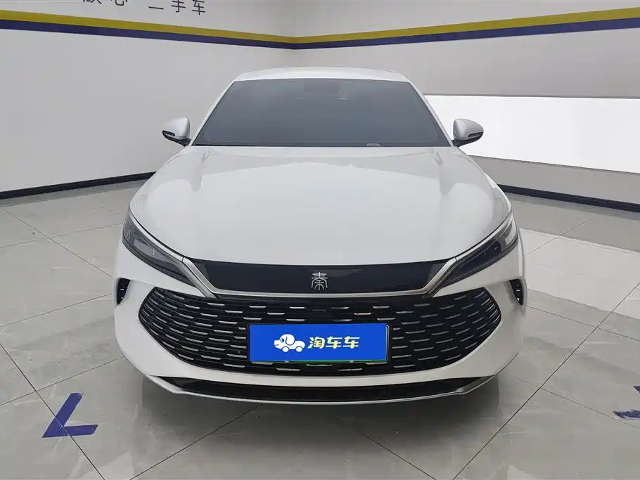 BYD Qin L 2024 DM-i 80KM Leading Edition фото 2