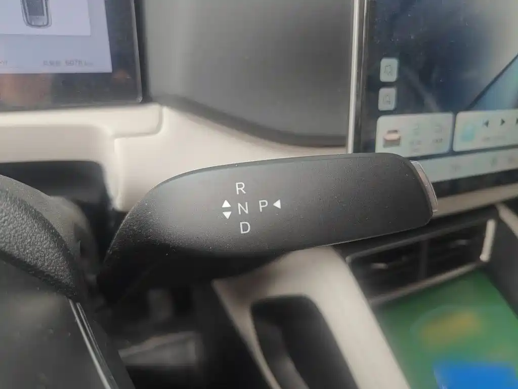 BYD Yuan UP 2026 2025 Smart Drive Edition 401KM Vitality Version