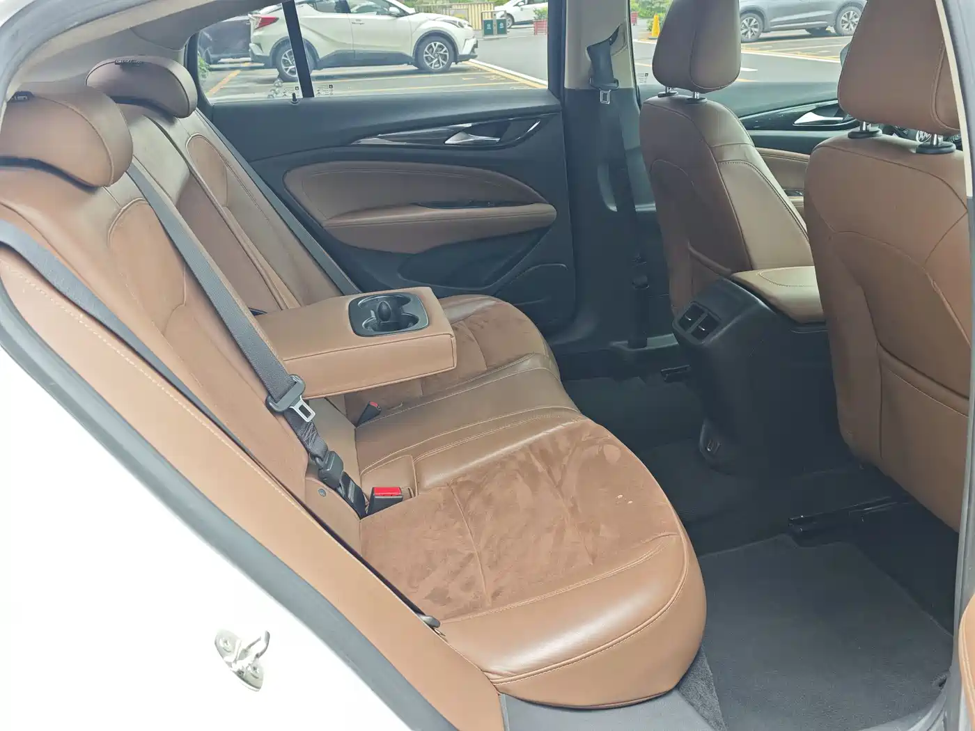 Buick Regal 2017 20T Elite Type фото 16