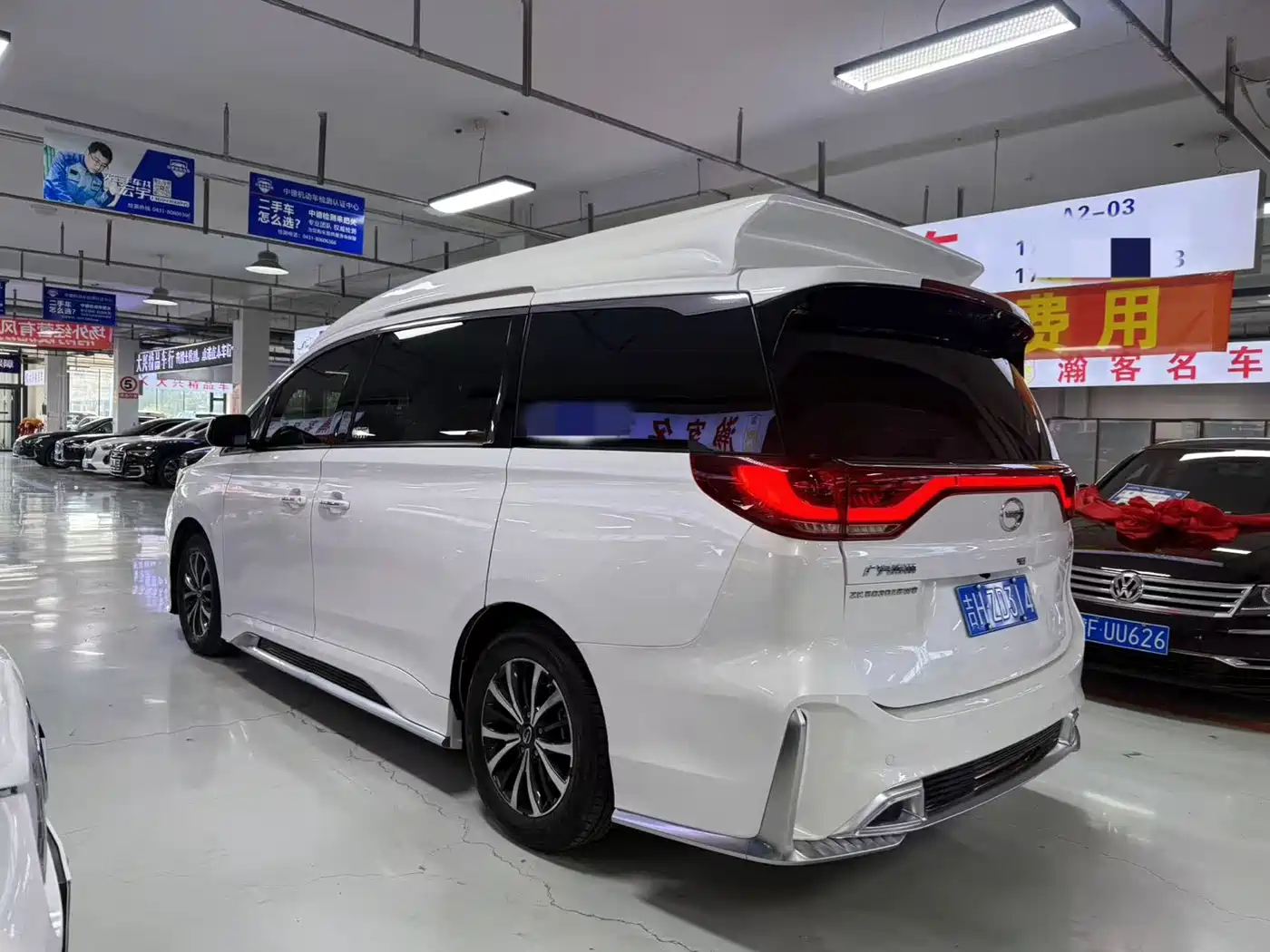 GAC Trumpchi Trumpchi M8 2023 Leading Series 390T Luxury Edition фото 6