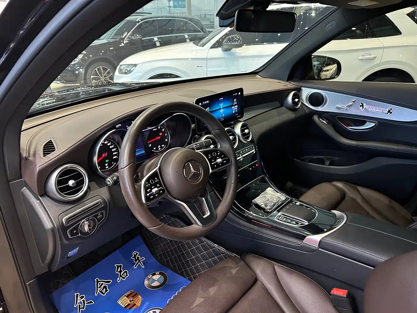 Mercedes-Benz GLC 2020 GLC 260 L 4MATIC Dynamic фото 13